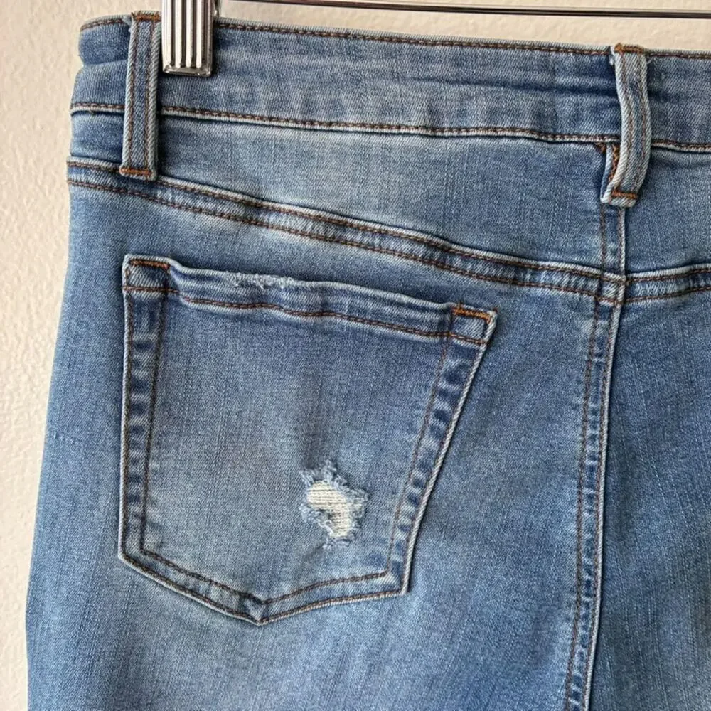 Simple Society Sneak Flare Jeans Women Size 9 Blue Distressed Knee High Rise Y2K - Picture 4 of 8